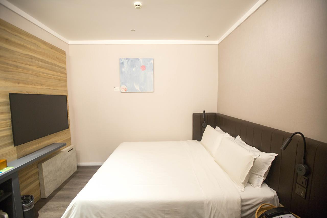 Hanting Premium Hotel Shanghai Plaza 66 מראה חיצוני תמונה