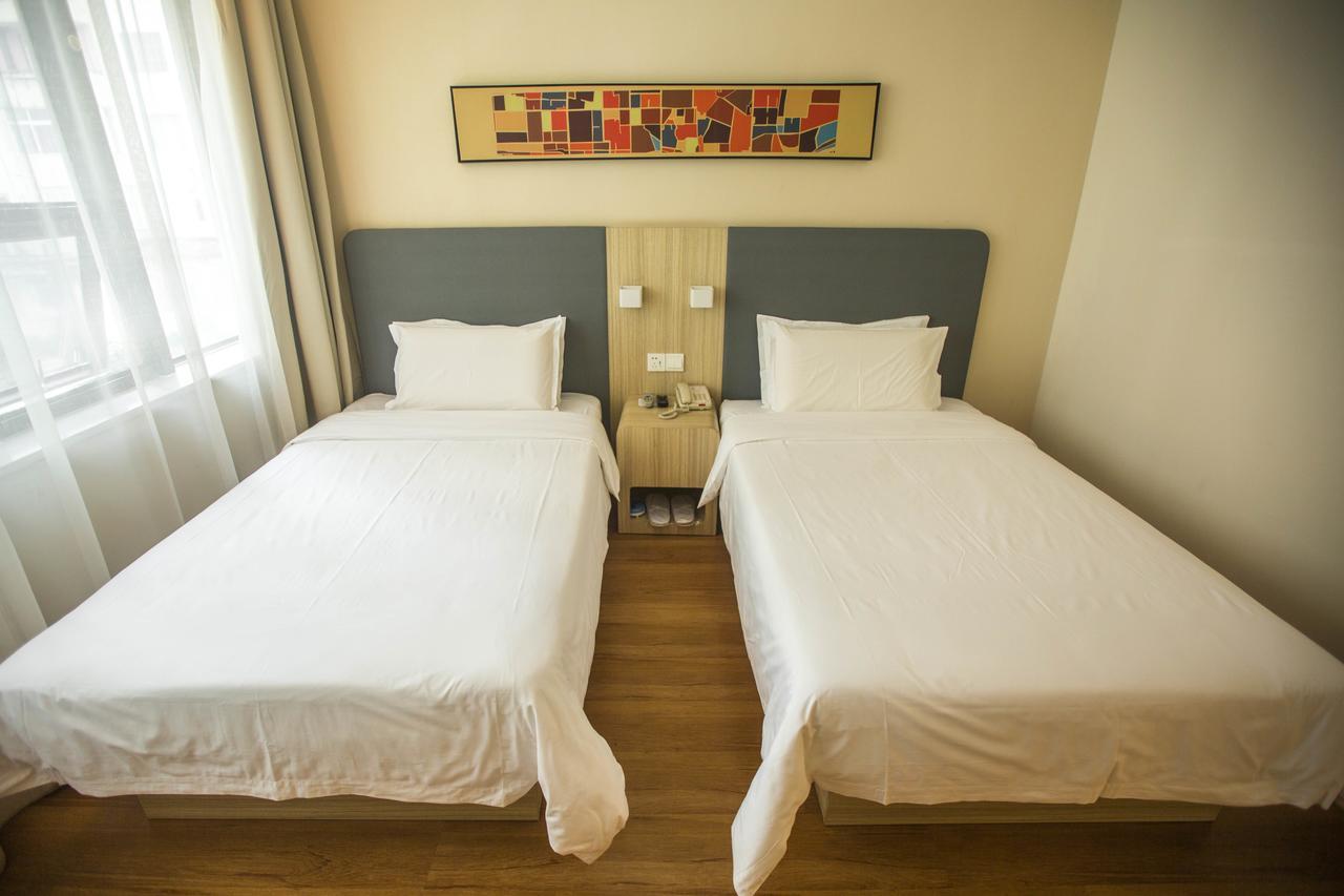 Hanting Premium Hotel Shanghai Plaza 66 מראה חיצוני תמונה