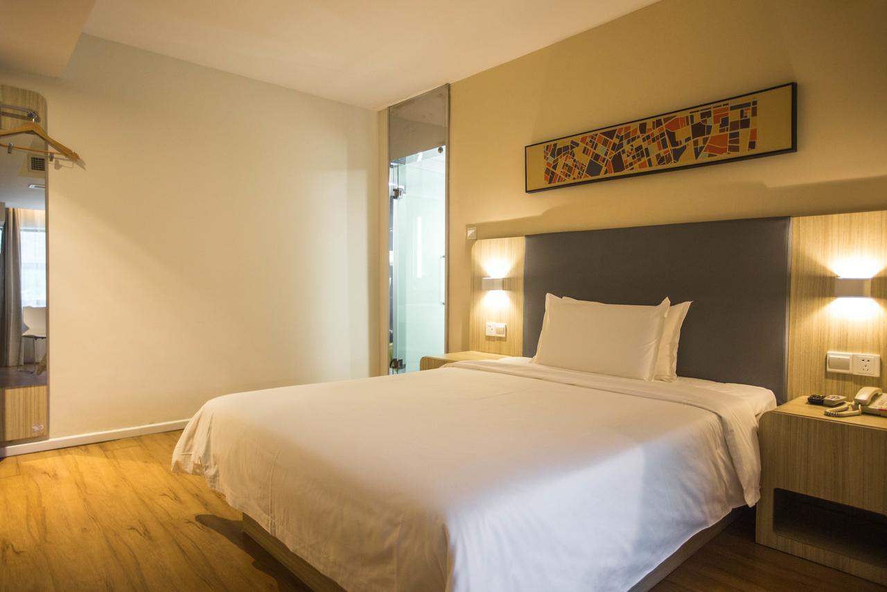 Hanting Premium Hotel Shanghai Plaza 66 מראה חיצוני תמונה