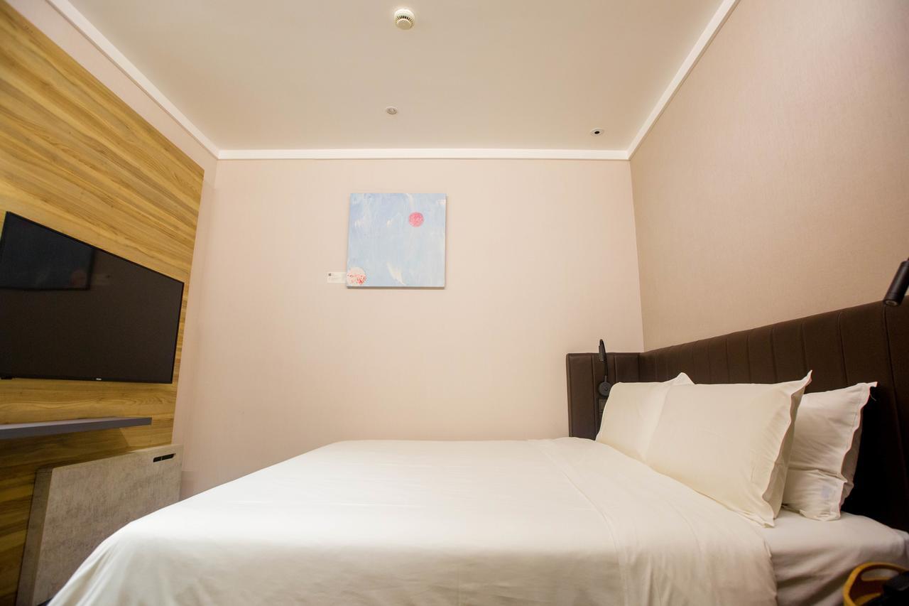 Hanting Premium Hotel Shanghai Plaza 66 מראה חיצוני תמונה